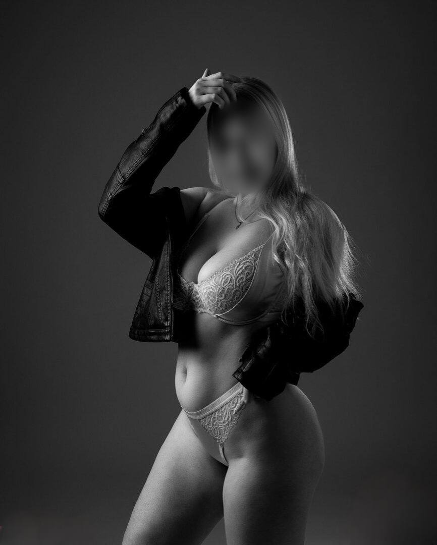 Девушки по вызову Киева: Эля, возраст 32 года